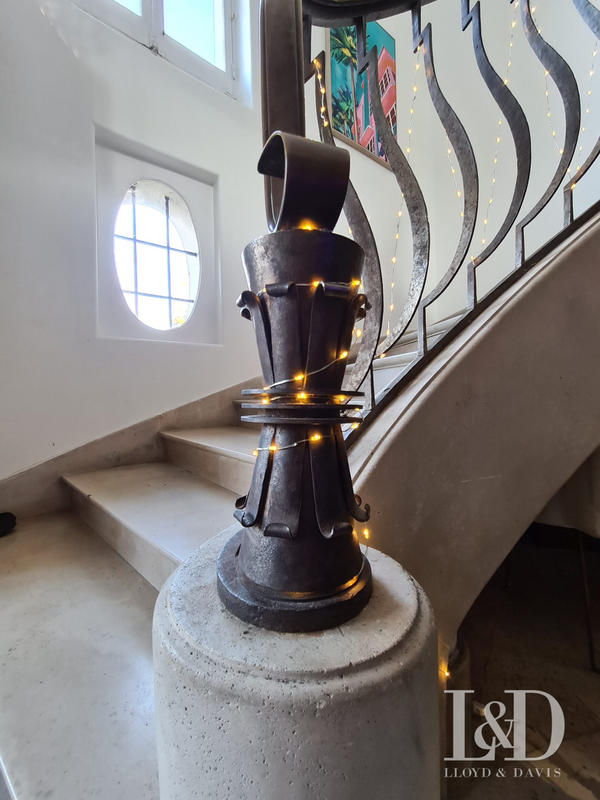 Château - 600 m² - 18 pièces