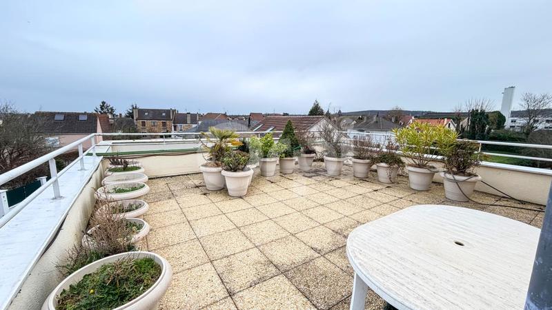 Duplex - 91 m² - 4 pièces