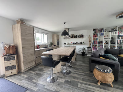 Villa - 97 m² - 5 pièces