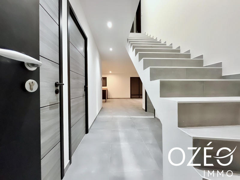 Maison contemporaine - 135 m² - 5 pièces