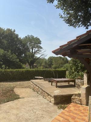 Maison en pierre - 140 m² - 6 pièces