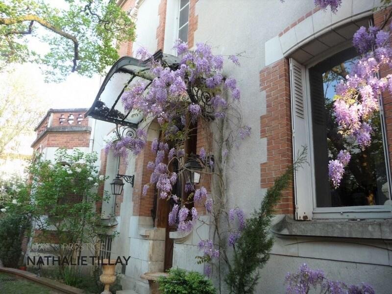 Maison - 290 m² - 10 pièces