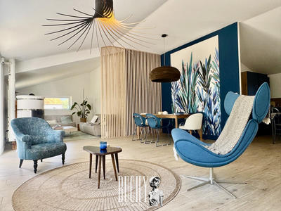 Maison - 159 m² - 5 pièces