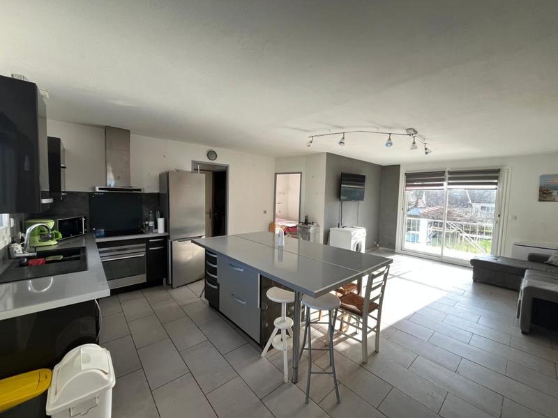 Maison - 70 m² - 3 pièces