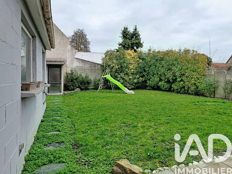 Maison - 217 m² - 6 pièces