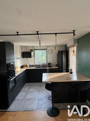 Appartement - 77 m² - 4 pièces