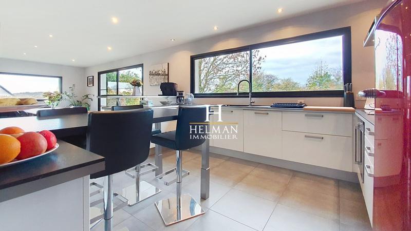 Maison - 167 m² - 6 pièces