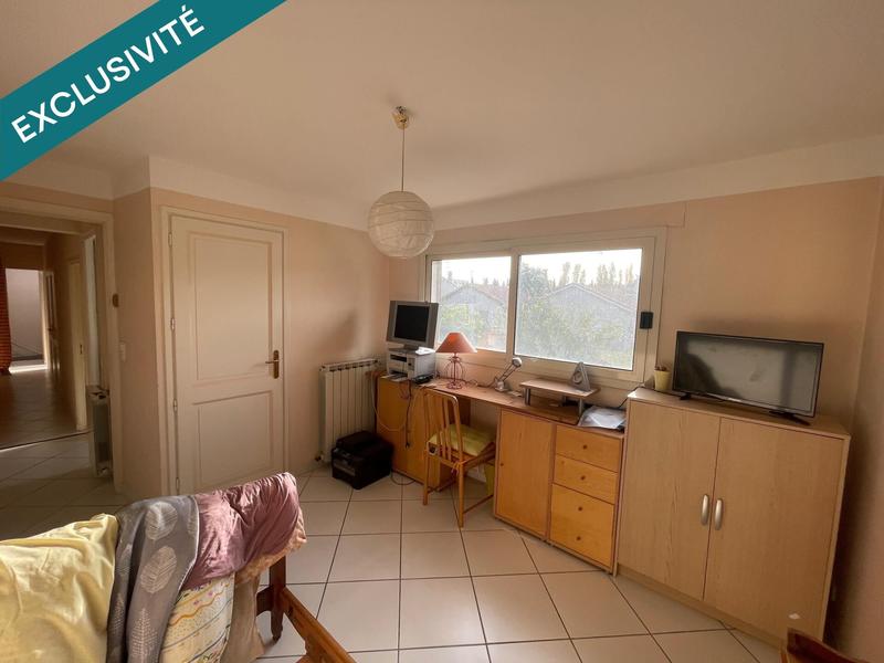 Maison - 180 m² - 9 pièces