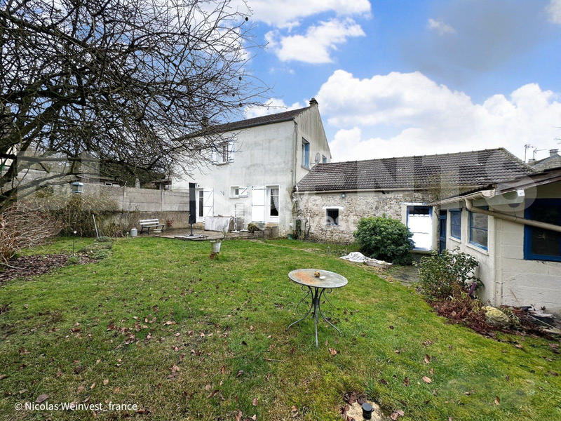 Maison - 105 m² - 5 pièces