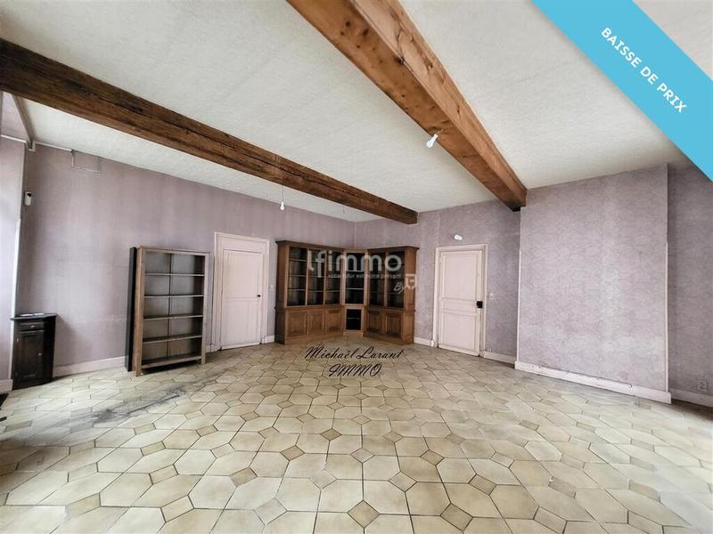 Maison - 396 m² - 14 pièces