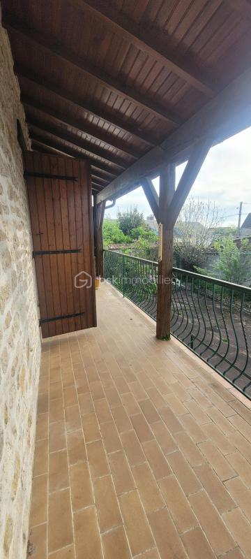Maison ancienne - 211 m² - 10 pièces