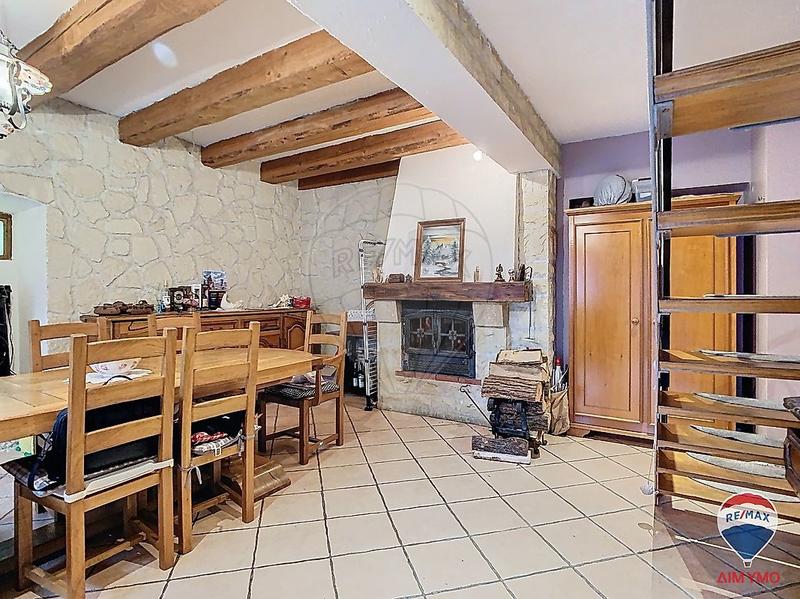 Maison - 134 m² - 7 pièces