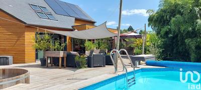 Maison - 146 m² - 5 pièces