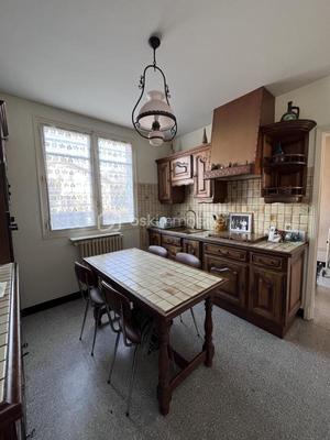 Maison - 94 m² - 4 pièces