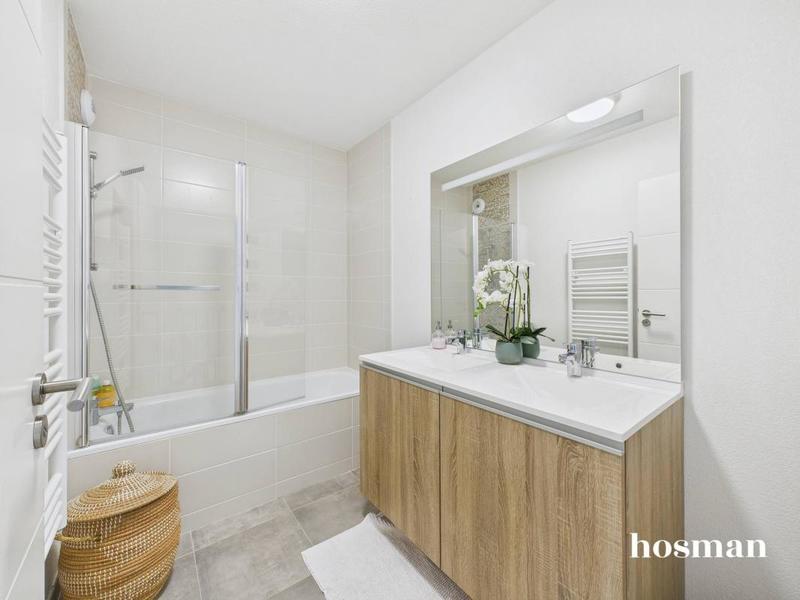 Maison - 87 m² - 4 pièces