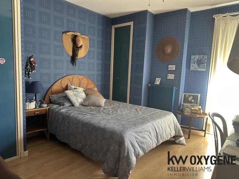 Maison - 185 m² - 6 pièces