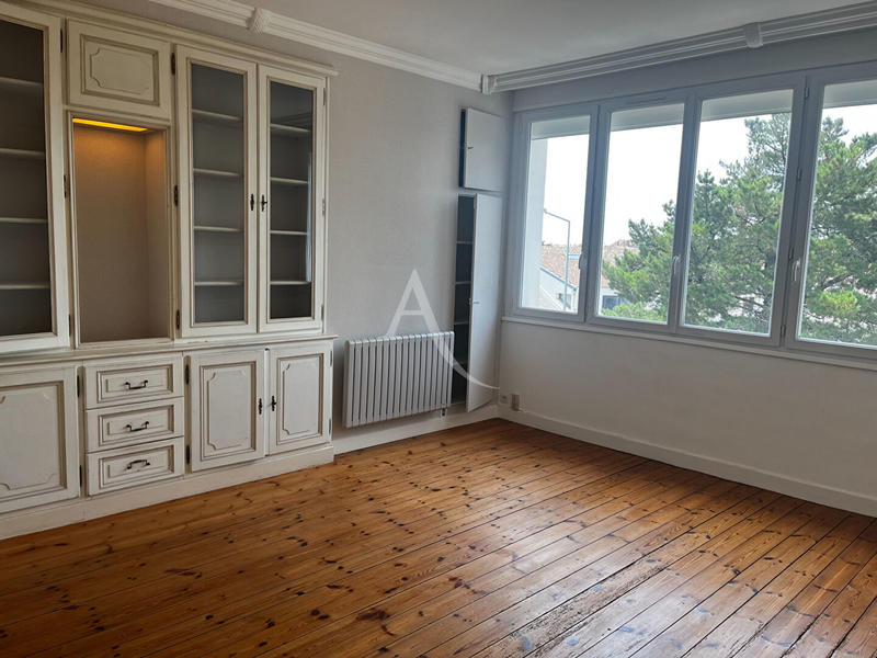 Appartement - 65 m² - 2 pièces