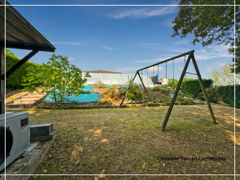 Maison - 138 m² - 6 pièces