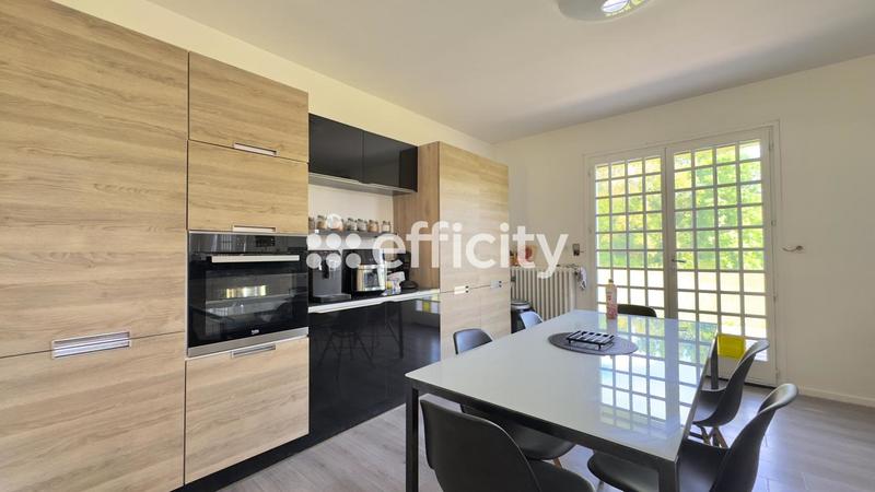 Maison de campagne - 224 m² - 9 pièces