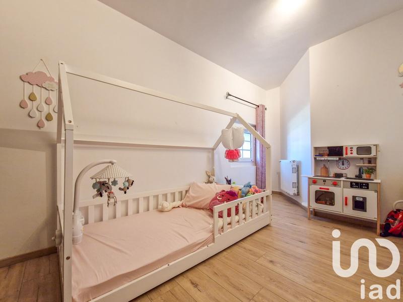 Maison - 220 m² - 9 pièces