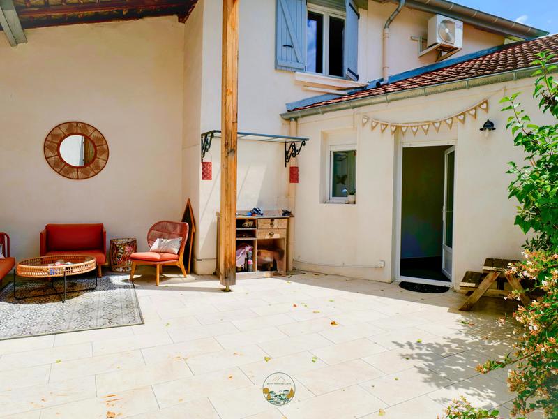 Maison de village - 143 m² - 5 pièces