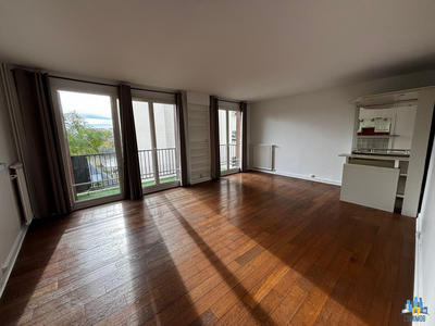 Appartement - 71 m² - 3 pièces