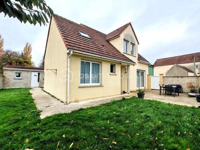 Maison - 120 m² - 7 pièces