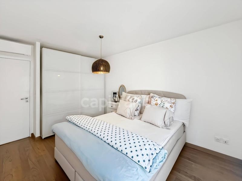 Appartement - 75 m² - 3 pièces