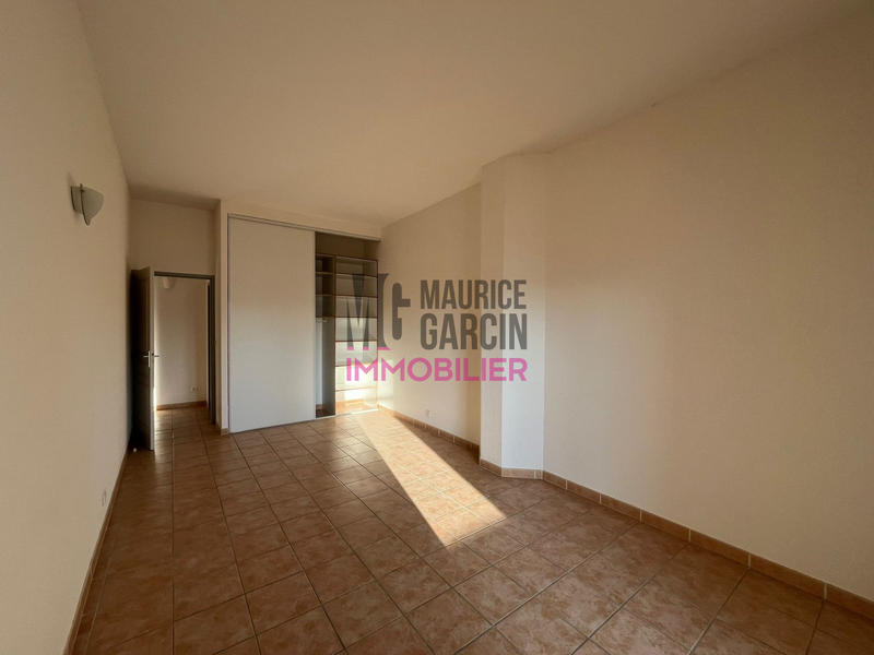 Appartement - 148 m² - 5 pièces