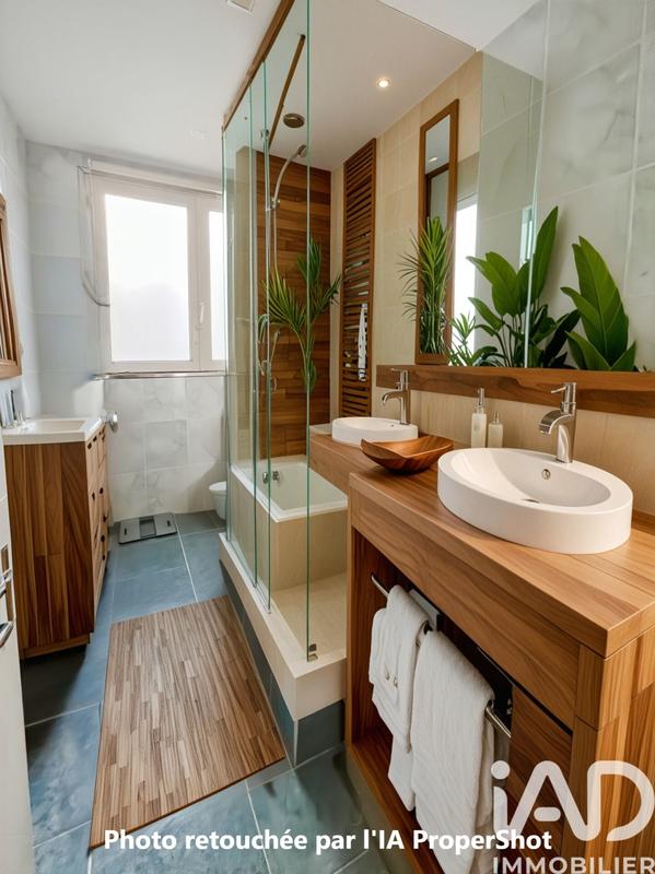 Appartement - 80 m² - 4 pièces