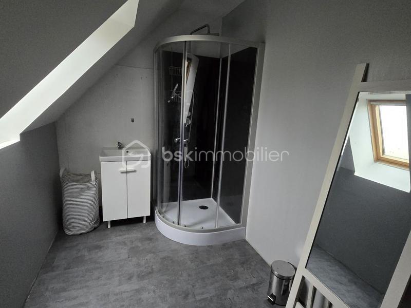 Pavillon - 112 m² - 7 pièces