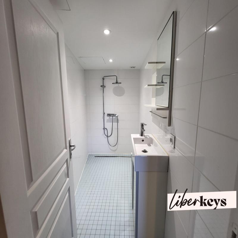 Appartement - 166 m² - 6 pièces