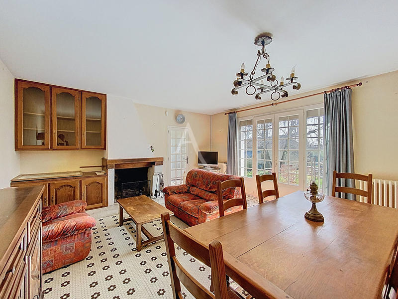 Maison - 197 m² - 6 pièces