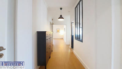 Appartement - 87 m² - 3 pièces