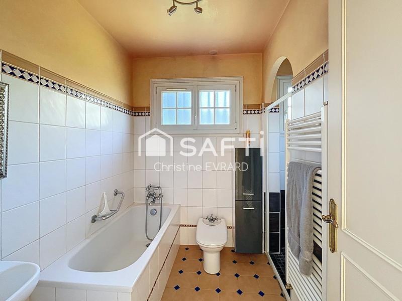 Maison - 80 m² - 4 pièces