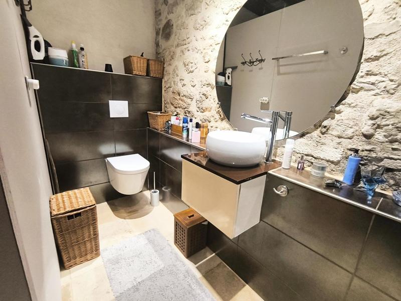 Maison - 180 m² - 7 pièces