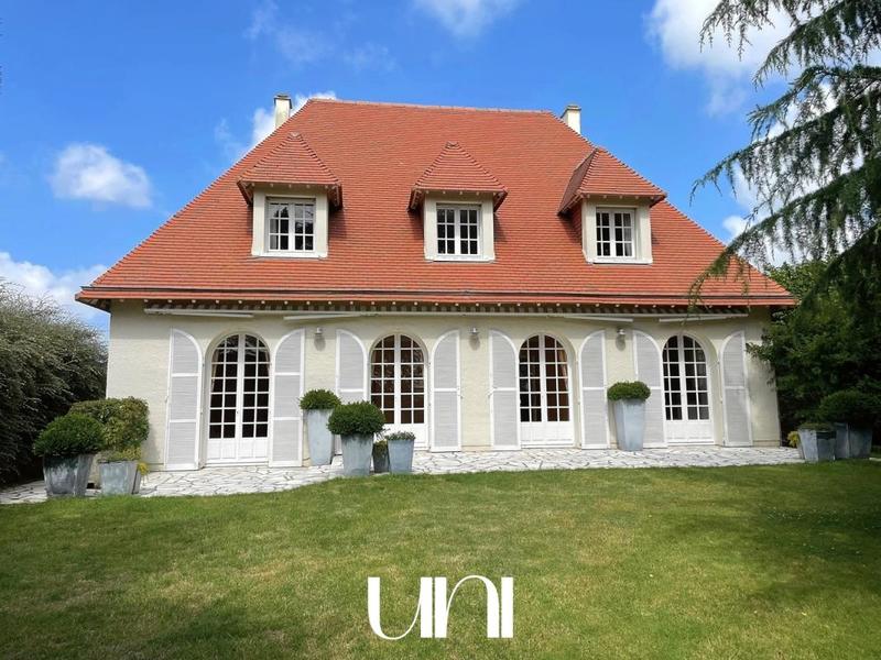 Maison - 165 m² - 5 pièces