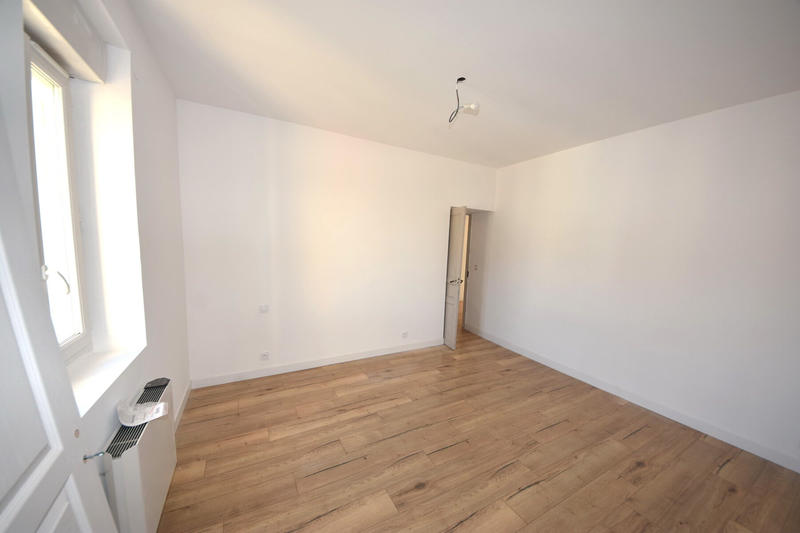 Maison - 193 m² - 6 pièces