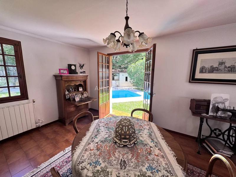 Maison - 185 m² - 7 pièces