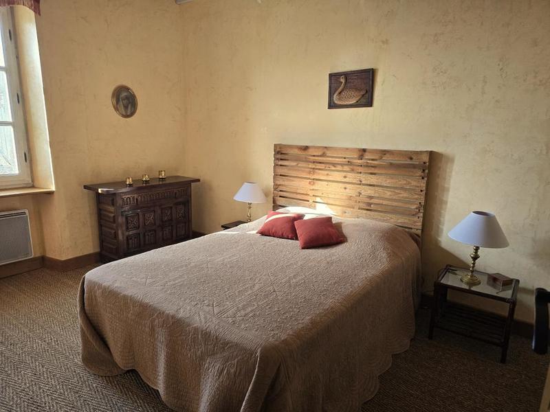 Maison - 290 m² - 8 pièces