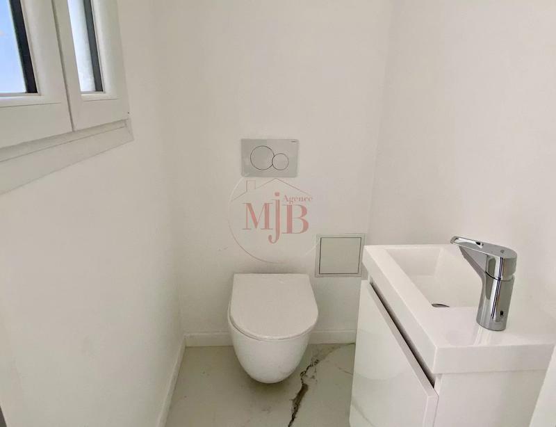 Appartement - 90 m² - 3 pièces