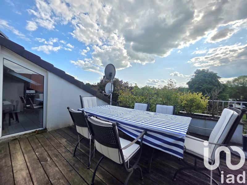 Maison - 360 m² - 10 pièces