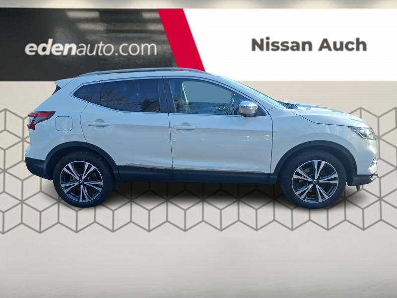 Nissan Qashqai 1.3 Dig-T 140 n-Connecta