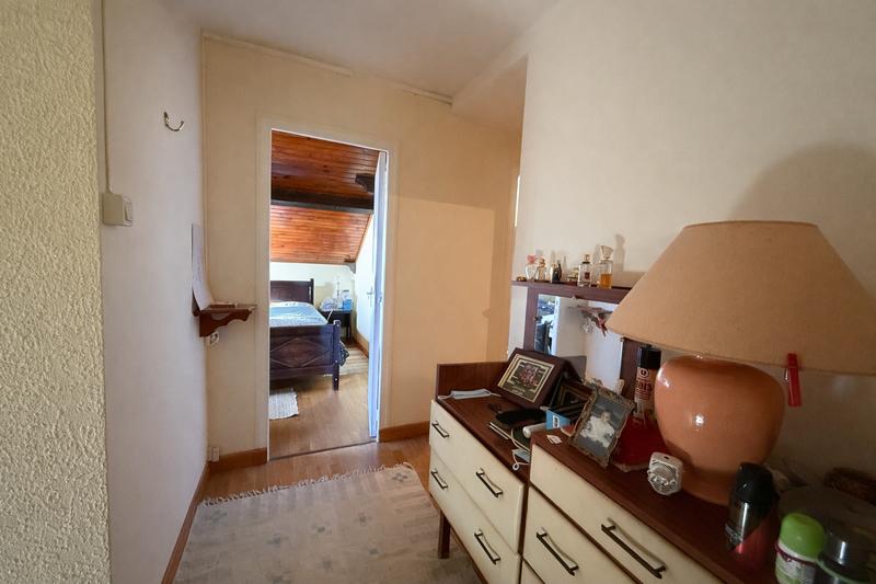 Maison - 165 m² - 9 pièces