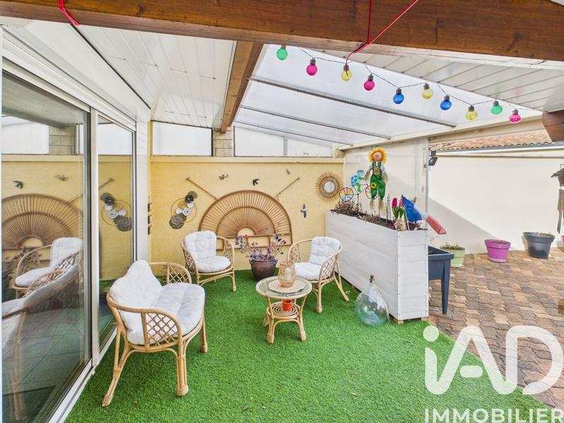 Maison - 104 m² - 5 pièces