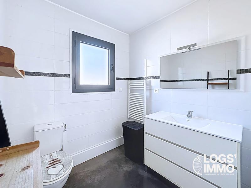 Maison - 95 m² - 5 pièces