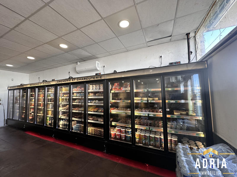 Fonds de commerce - 240 m²