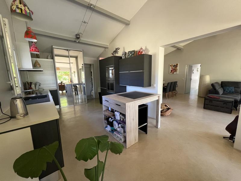 Maison - 158 m² - 6 pièces