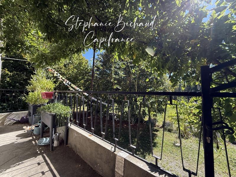 Maison - 159 m² - 7 pièces