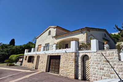 Villa - 158 m² - 5 pièces